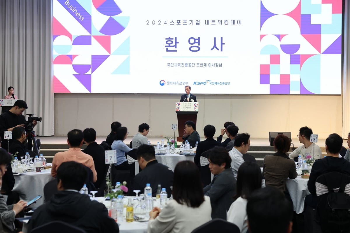 上海输宁波刘鹏采访：主动揽责，却怪罪外援+王哲林+状态！