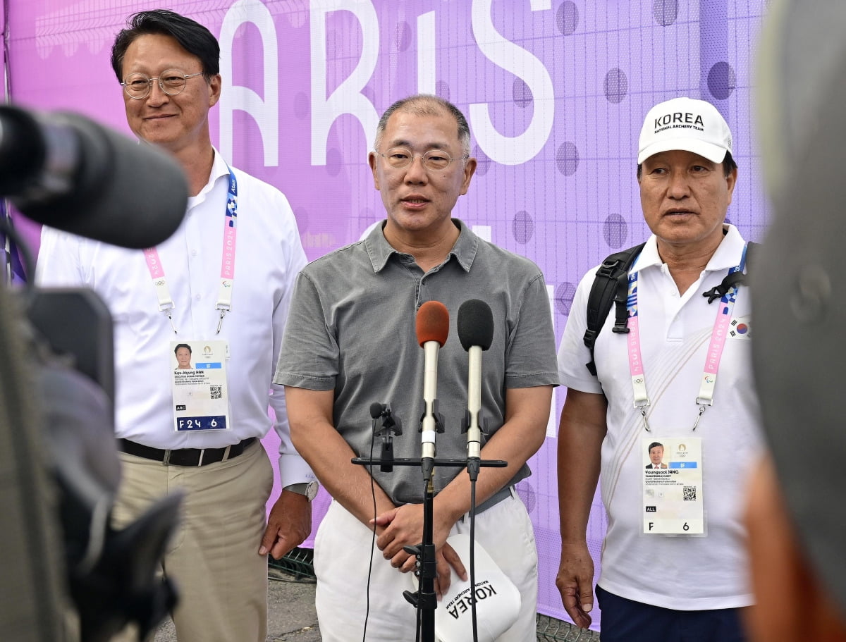 六台记者：姆巴佩将在对阵帕丘卡的比赛中首发出战
