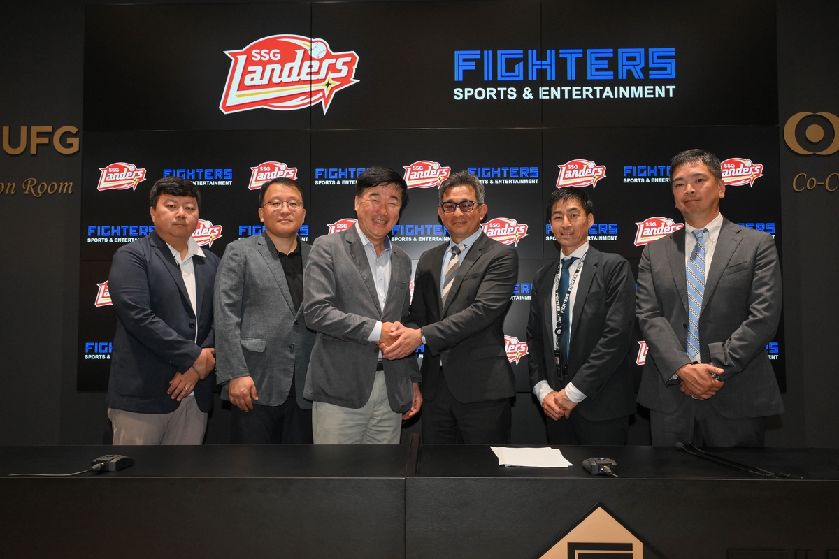 19岁武磊vs19岁毛伟杰？王伟：得分能力武磊厉害，但毛伟杰持球能力更强