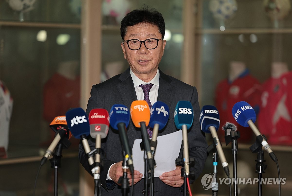 赛前传言：曼联对阵热刺安东尼踢右后卫，你认为他能发挥出应有实力吗？