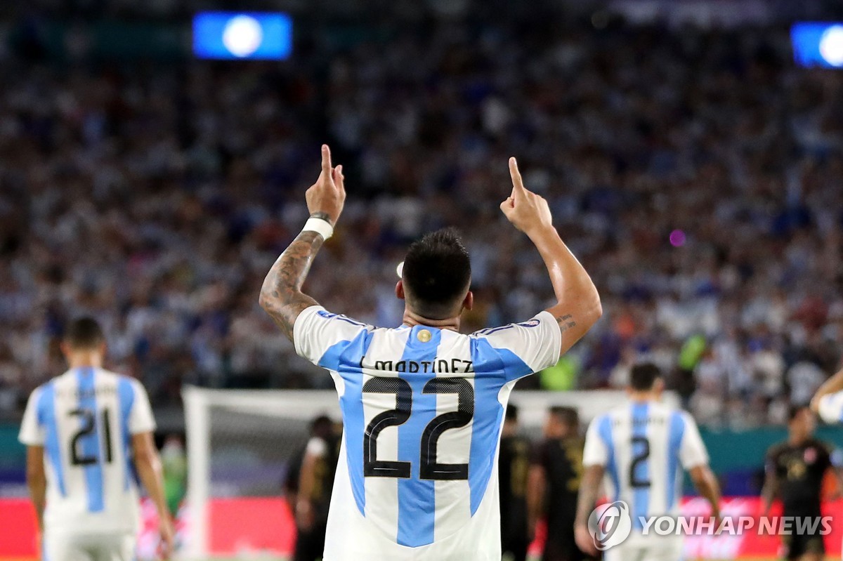 梦幻联动！森林狼官方列举队史名宿并提问：这些球员如果是NFL球员会是什么位置？