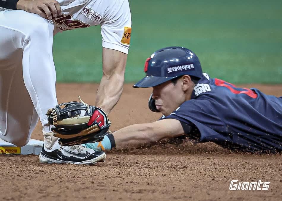 媒体人：辽宁男篮签下内线外援布巴卡尔·图雷